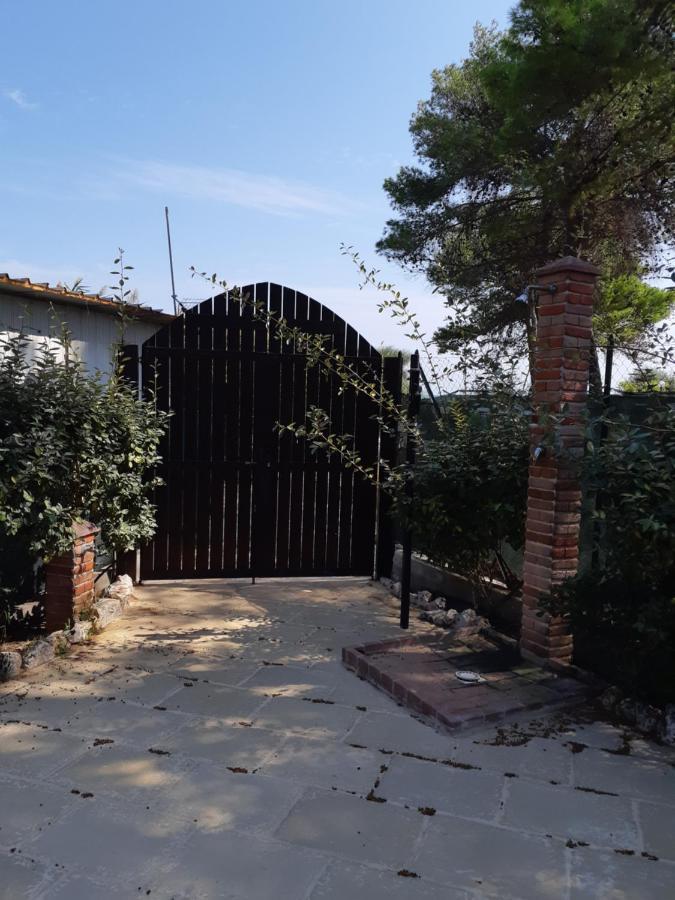 فندق La Dimora In Riva Al Mare فيستَ المظهر الخارجي الصورة